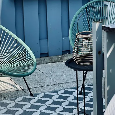 Welcome In - Ferienwohnung Mit Terrasse Apartamento *